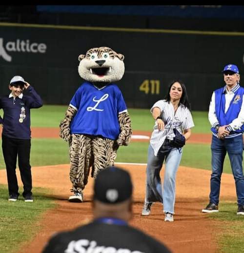 Fanáticos del Licey culpan a Faride Raful de salar al equipo