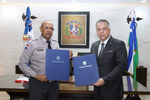 Policía Nacional Dominicana firma acuerdo para integrarse a la Unión Internacional Deportiva Policial (USIP)