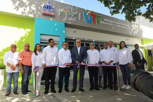 Abinader Inaugura Unidad Terapéutica del CAID para Niños con Autismo, Síndrome de Down y Parálisis Cerebral