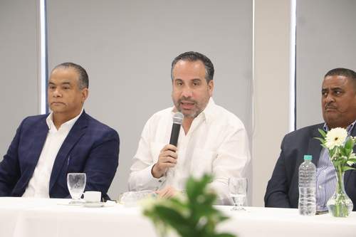 INEFI inicia revolución del deporte escolar dominicano con lanzamiento del programa “Tanda Extendida”