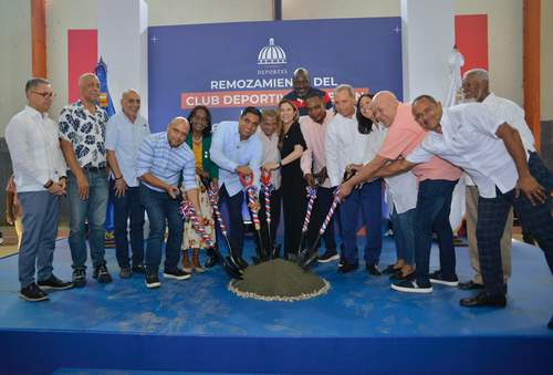 El ministro Kelvin Cruz da inicio a remodelación del Club Luperón