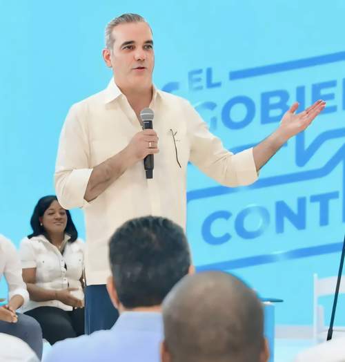 Abinader lanza el programa «El Gobierno Contigo» en Santo Domingo Norte