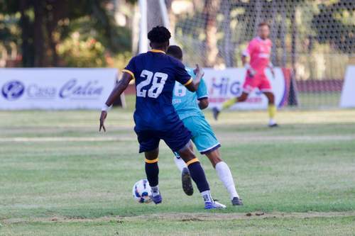 El Fútbol hace su Gran Retorno a Salcedo: Una Fiebre Imparable