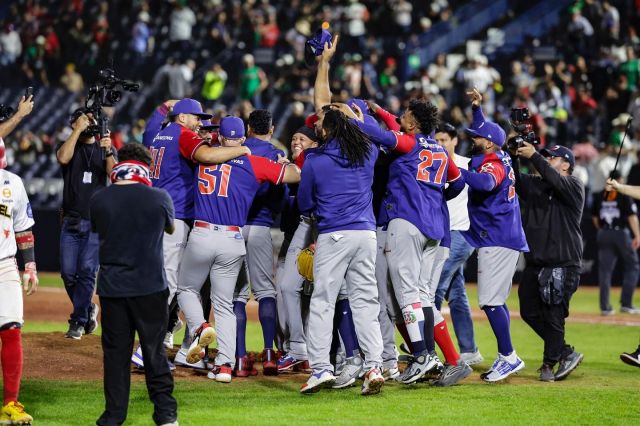 ¡A la final ! El Escogido vence a Cardenales de Lara por 5-4 en un épico desafío