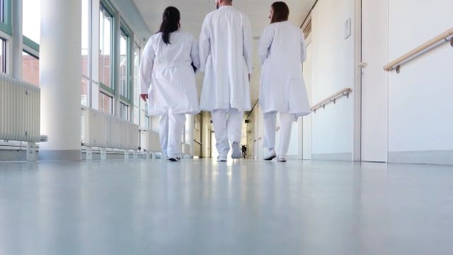 Alta demanda, pero pocas plazas para residencias médicas